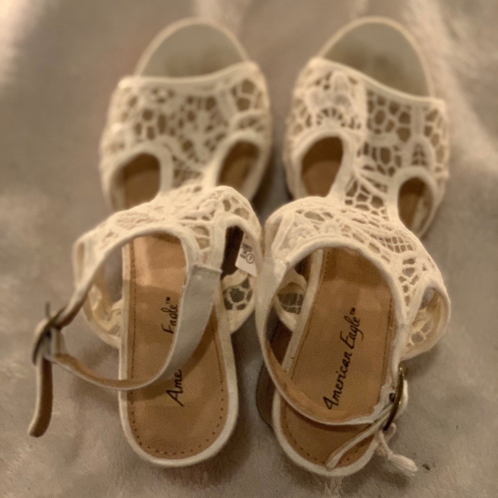 Chunky White Lace American Eagle Heels